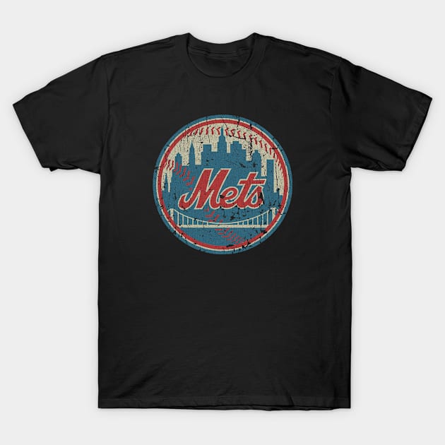 VINTAGE RETRO STYLE - NY METS BASEBALL 70S T-Shirt by lekhartimah